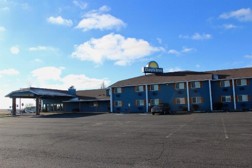 Days Inn by Wyndham Ritzville image 19