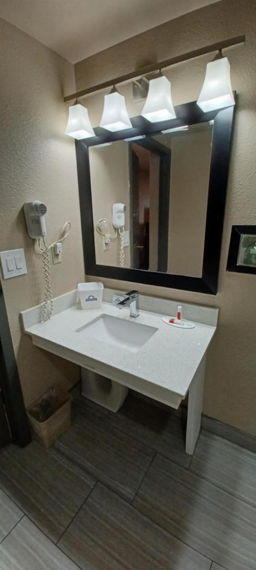 Days Inn by Wyndham Ritzville image 34